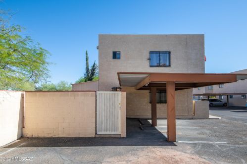 124 Pastime Rd, Tucson AZ 85705-3399 exterior