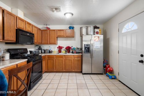 581 Colorado St, Chandler AZ 85225-4892 exterior