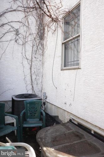 1702 18th St, Philadelphia PA  19145-2103 exterior