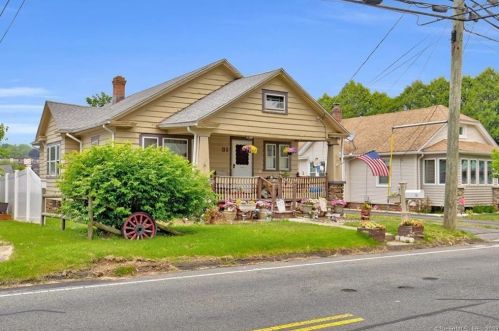 31 Swain Ave, Meriden, CT 06450-7215
