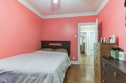 2819 Kilbourn Ave, Chicago IL 60623-4213 exterior