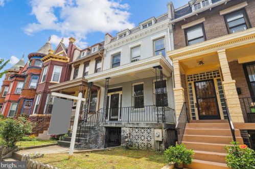 122 U St, Washington, DC 20001-1606