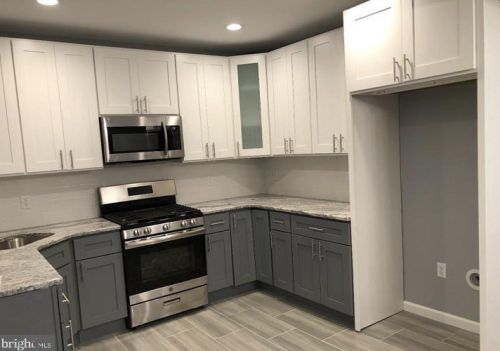 6818 15th St, Philadelphia PA  19126-2703 exterior