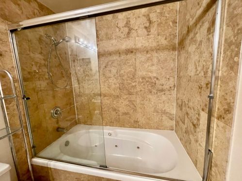 2310 Canal St, Chicago IL  60616-2017 exterior