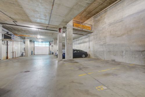 1600 Indiana Ave, Chicago IL  60616-1327 exterior