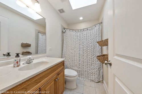 11720 Komensky Ave, Chicago IL 60623-2736 exterior