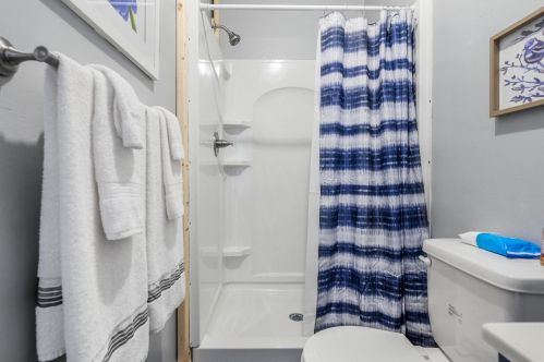 514 Kalamazoo St, Paw Paw MI 49079-1130 exterior