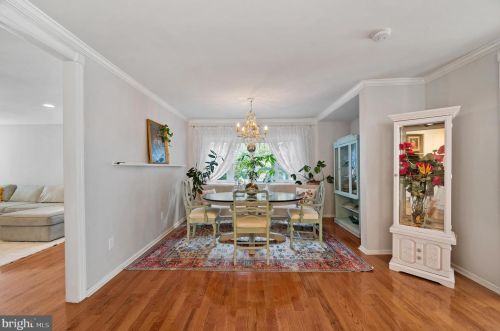 10 Crestmont Ter, Camden NJ 08108-1326 exterior