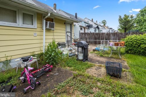 195 Main St, Trenton NJ  08620-2311 exterior