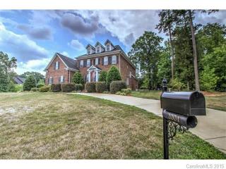 2001 Chanelstone Way, Matthews, NC 28104-7281