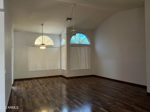 710 Aspen Dr, Chandler AZ  85226-1896 exterior