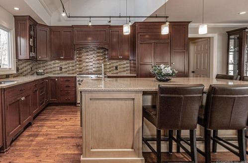 37 Dudley Rd, Wilton CT 06897-3508 exterior