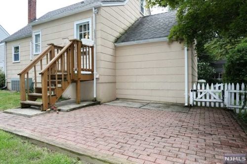 61 Birch Rd, Dumont NJ 07628-2010 exterior