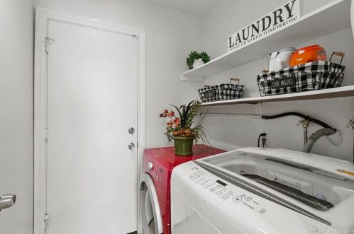 2232 Catalpa Dr, Tustin CA 92782-8357 exterior