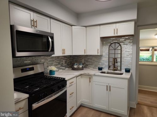 104 Franklin Ave, New Castle DE 19720-3310 exterior