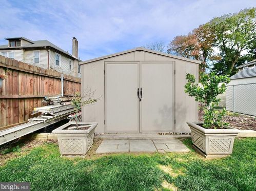 309 Ashland Ave, Manor PA 19036-1722 exterior