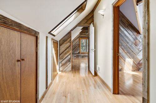 2436 Sawyer Ave, Chicago IL 60647-2517 exterior