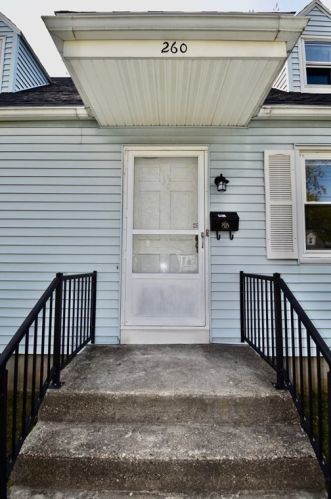260 Pheland St, Springfield MA  01109-1320 exterior