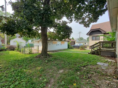 4139 48th St, Milwaukee WI  53216-1544 exterior