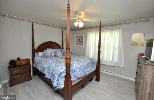 1324 Morgan Ave, Riverton NJ 08077-2730 exterior