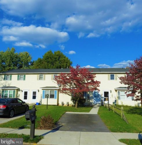 628 Fulton St, Hanover PA  17331-2724 exterior