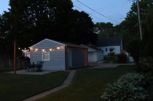 3406 87th St, Milwaukee WI  53227-4516 exterior