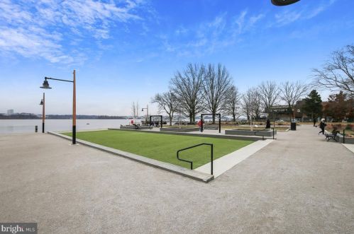 507 Pendleton St, Alexandria VA 22314-1903 exterior