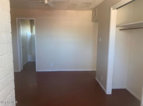 3121 Almeria Rd, Phoenix AZ 85009-2457 exterior