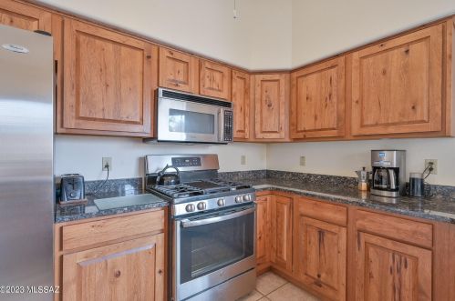 354 Camino Lomas, Tucson AZ 85704-6977 exterior