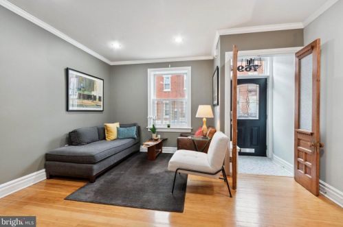 769 24 St, Philadelphia PA 19130-2539 exterior