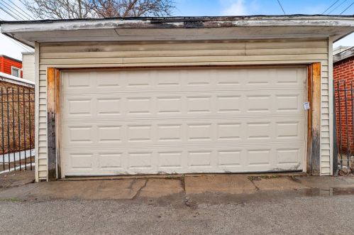 1639 Lotus Ave, Chicago IL 60641-3224 exterior