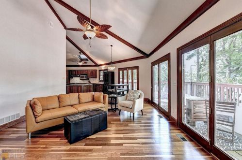 8388 Lake Dr, Lithonia GA  30039-5724 exterior