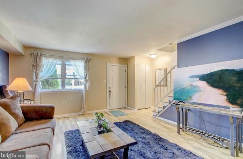 426 Ellwell Ct, Glen Burnie MD 21061-6148 exterior