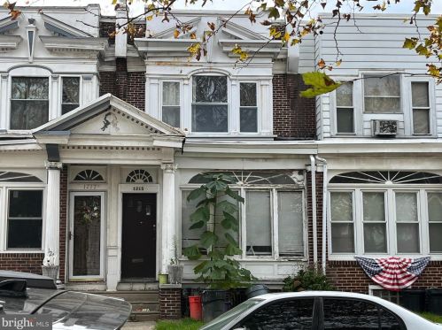 1215 Langham Ave, Camden, NJ 08103-2819