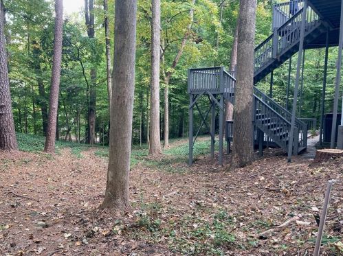 2933 Margaret Mitchell Ct, Atlanta GA 30327-1614 exterior