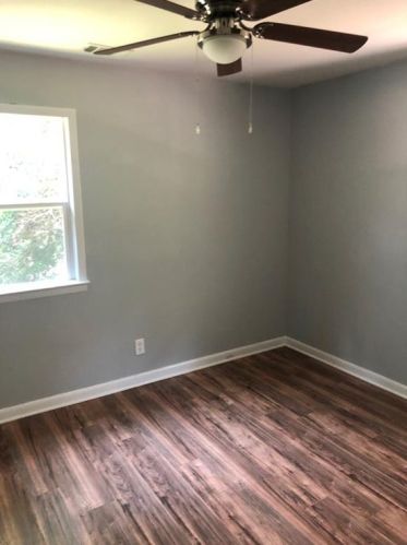 396 Corvair Dr, Atlanta GA 30354-2828 exterior