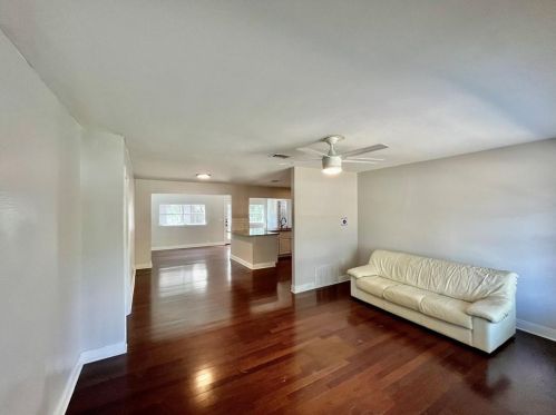 4804 Blueberry Trl, Austin TX  78723-5310 exterior