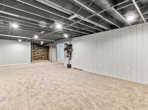 6175 122nd St, Milwaukee WI  53225-1005 exterior