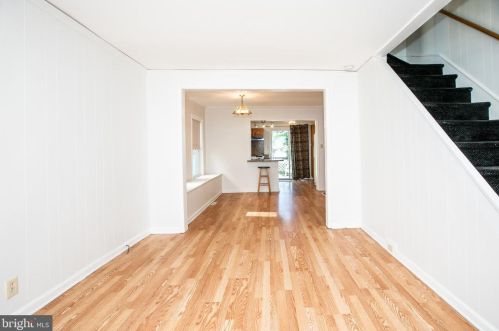 442 Lynwood Ave, Trenton NJ 08609-1711 exterior