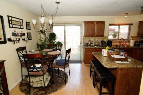 8788 Santa Bella Dr D, Hazelwood MO 63042-2918 exterior