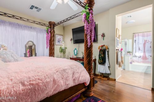 2036 Riviera Dr, Chandler AZ 85249-4867 exterior