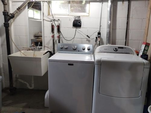 2476 Glenside Blvd, Meskegon MI 49441-3271 exterior