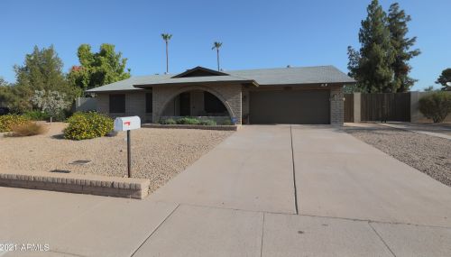 3820 Aire Libre Ave, Phoenix, AZ 85053-2843