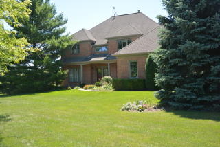 7811 Swarthmore Rd, Bull Valley, IL 60098-7884