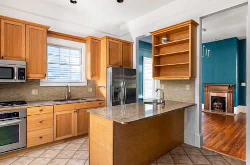 457 Bryan St, Atlanta GA  30312-2234 exterior