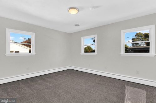 36 Pennsylvania Ave, Littlestown PA exterior