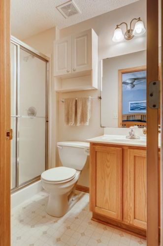 12 River Bend Pl, Chaska MN 55318-3303 exterior