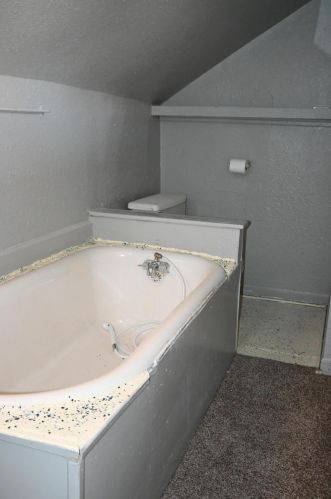 210 Amity Ave, Meskegon MI 49442-3297 exterior