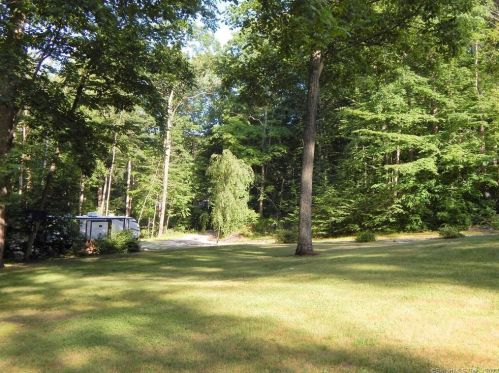 75 Bush Hl Rd, Exeter CT 06249-1210 exterior