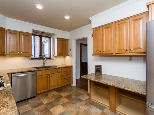 6471 Devonshire Ave, Saint Louis MO 63109-2505 exterior